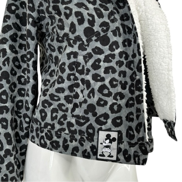 DISNEY Mickey Mouse leopard print grey black Sherpa shacket jacket crop coat S - Picture 13 of 17